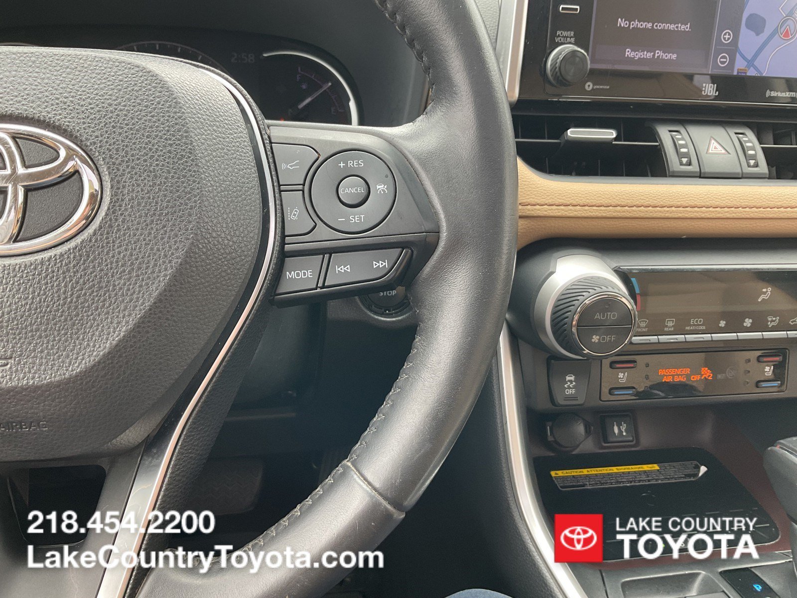 Used 2019 Midnight Black Metallic Toyota Limited image 27
