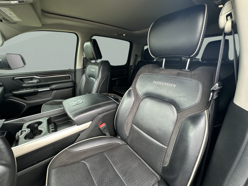Used 2022 Silver Ram Laramie image 22