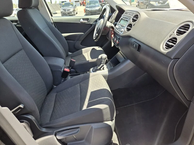 Used 2013 Black Volkswagen S image 12