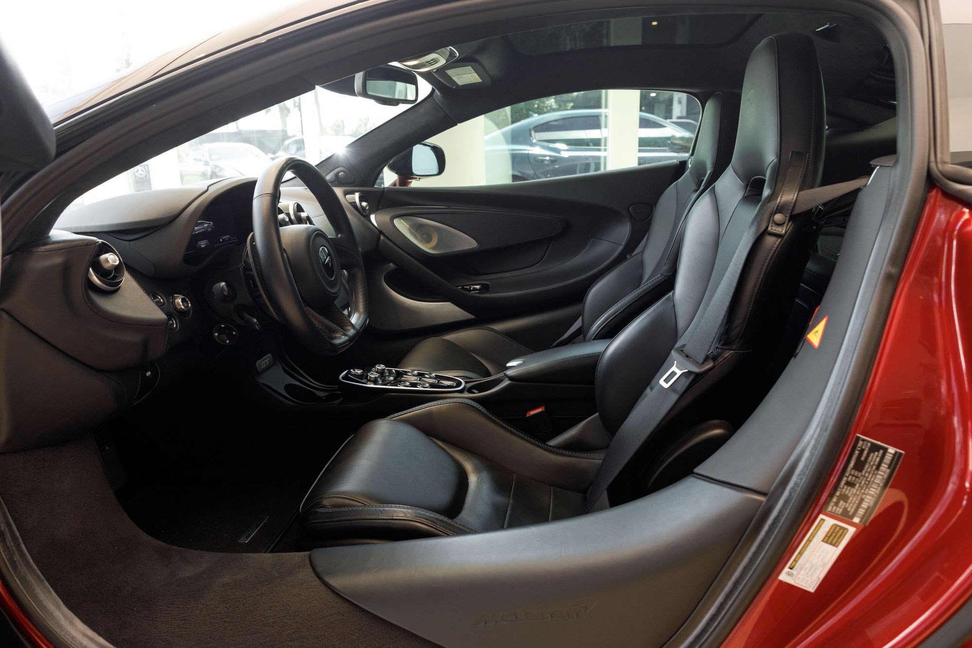 Used 2023 Red Metallic McLaren  image 11