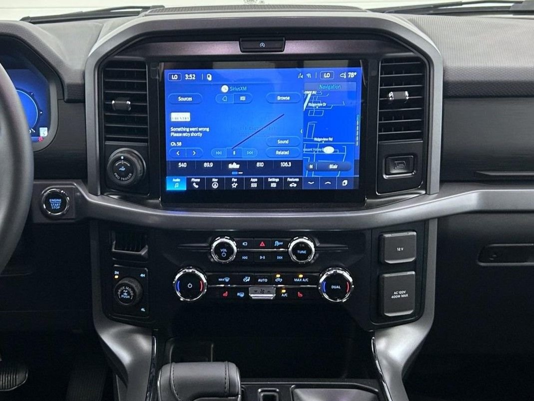 New 2026 Agate Black Metallic Ford XLT image 12