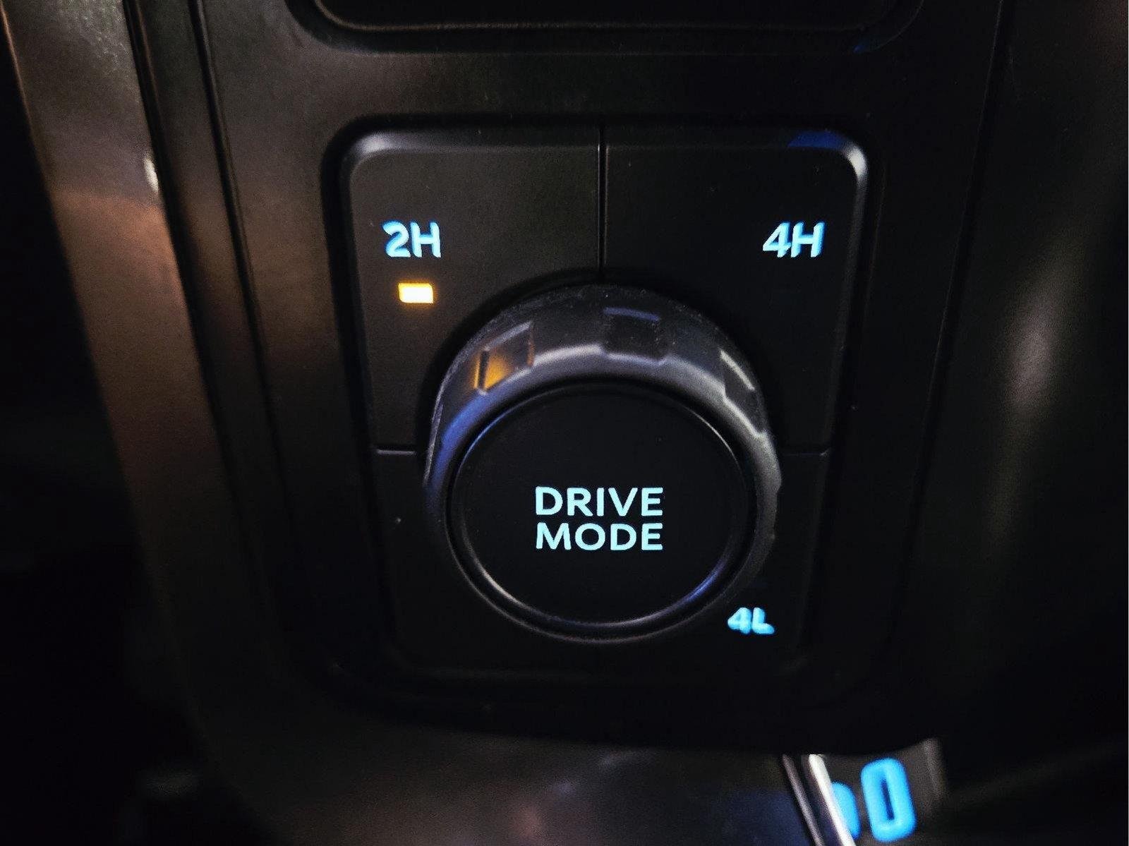 Used 2023 Atlas Blue Ford XLT image 42