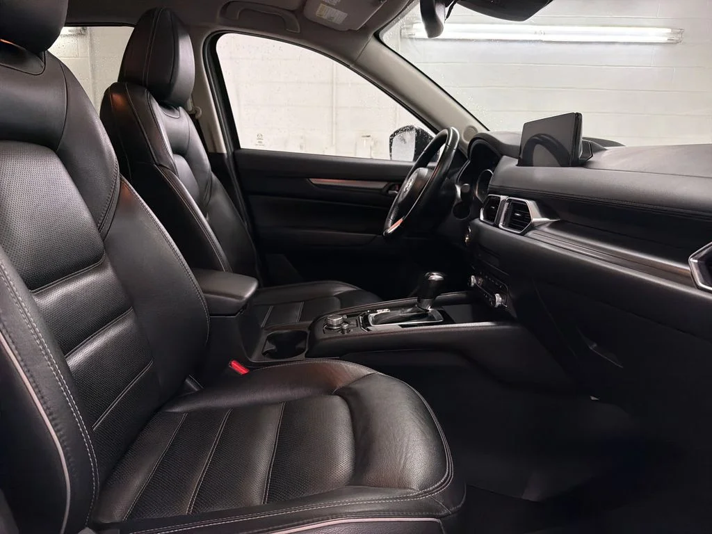 Used 2025 Blue Mazda 2.5 S Preferred Package AWD image 30