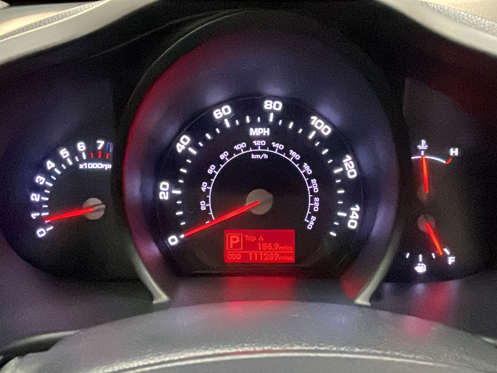 Used 2011 Silver Kia LX image 14