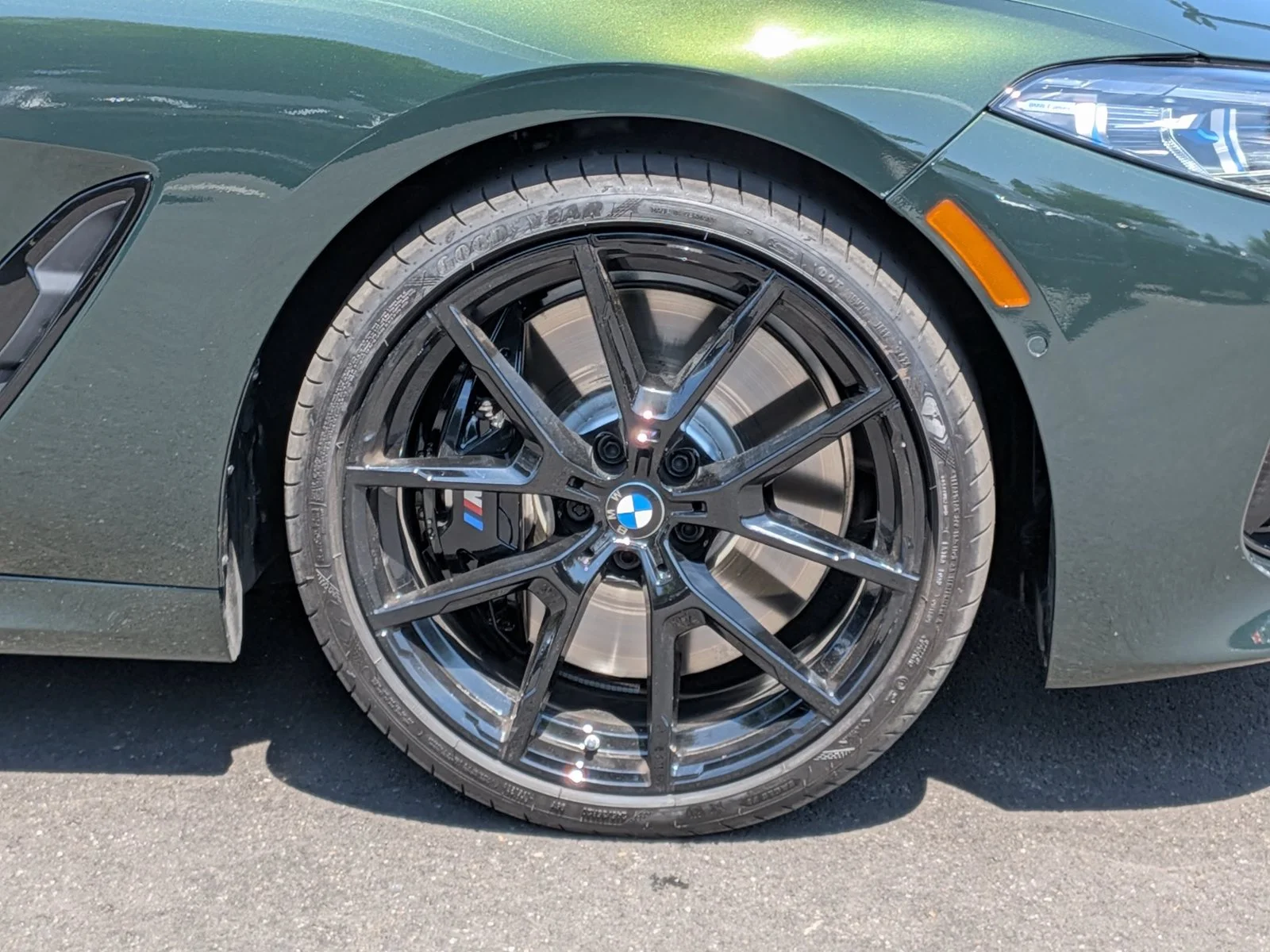 Used 2025 San Remo Green Metallic BMW 840i image 25
