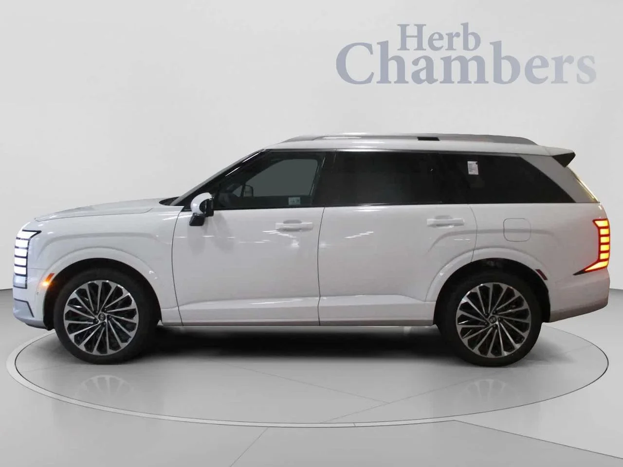 New 2026 White Hyundai Calligraphy AWD image 16