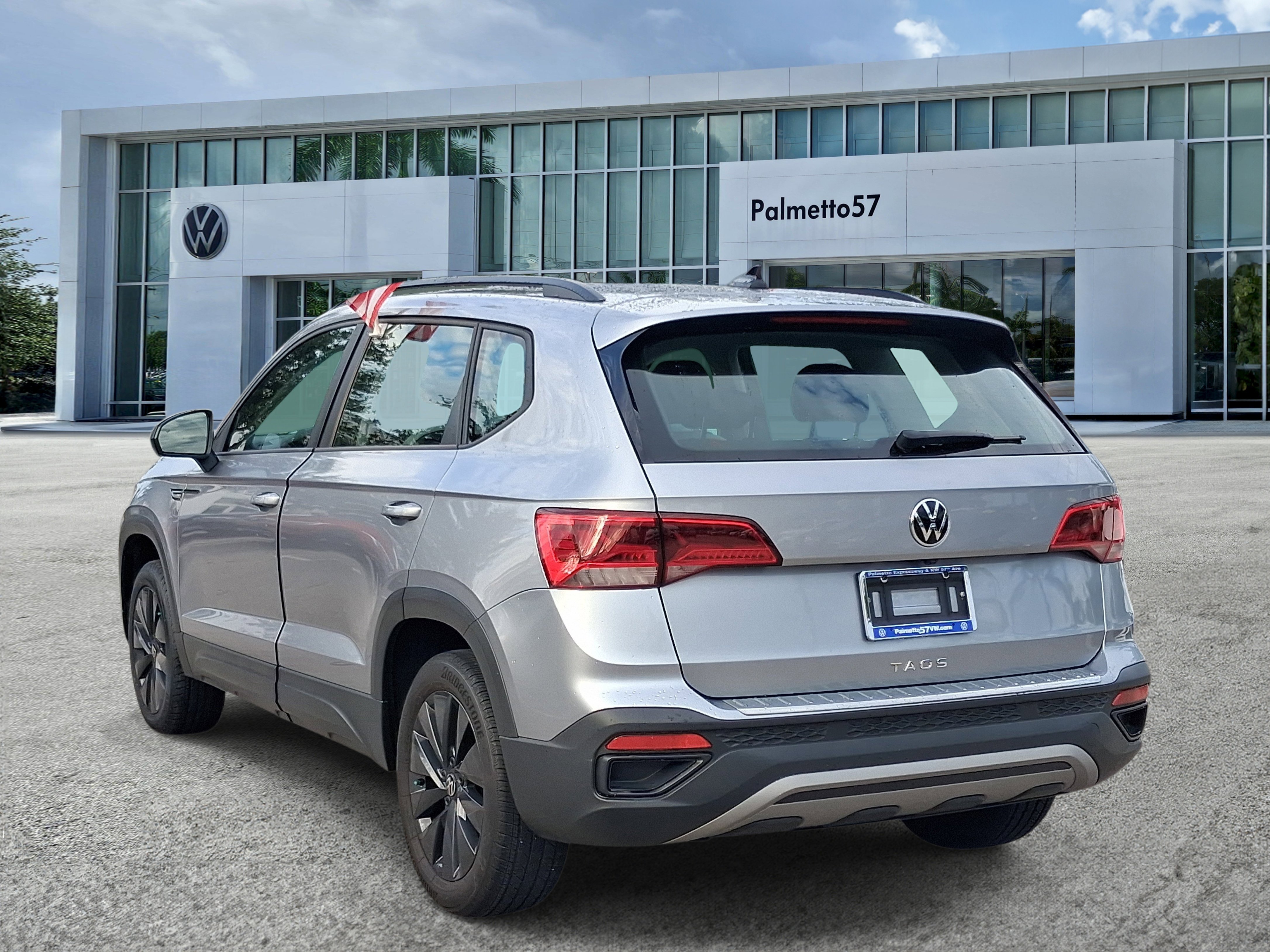 Certified Used 2024  Volkswagen 1.5T S image 4