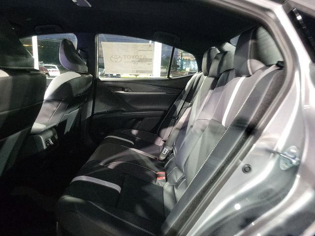 Used 2025  Toyota SE image 9