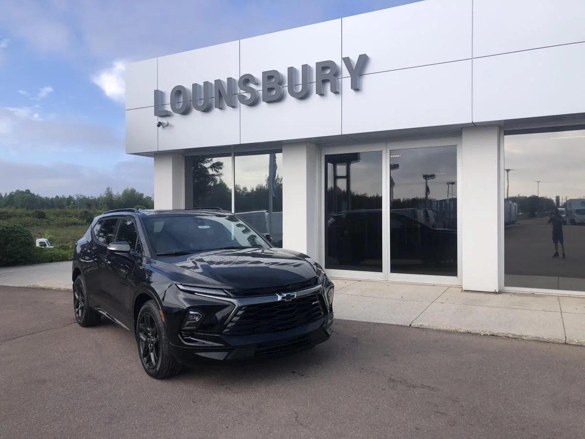 New 2026 Black Chevrolet Awd 4dr Rs image 1