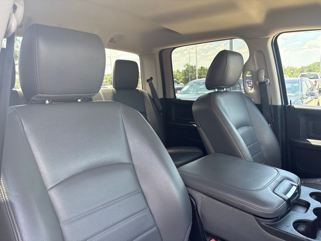 Used 2018 Bright Silver Clearcoat Metallic Ram Tradesman image 22