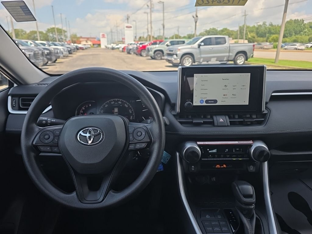 Used 2025 White Toyota LE image 12