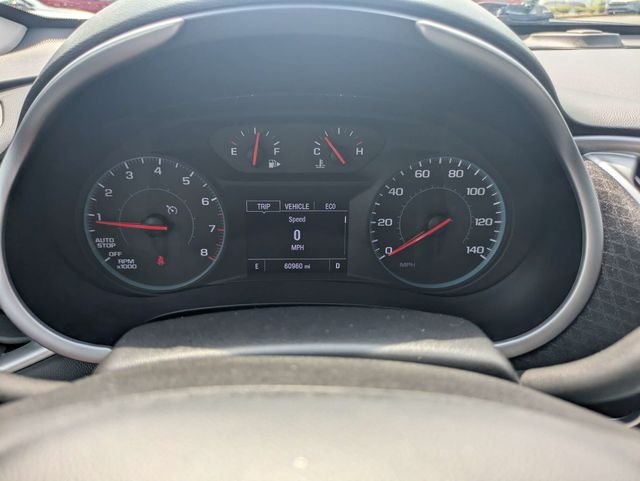 Used 2023 Gray Chevrolet LT image 24