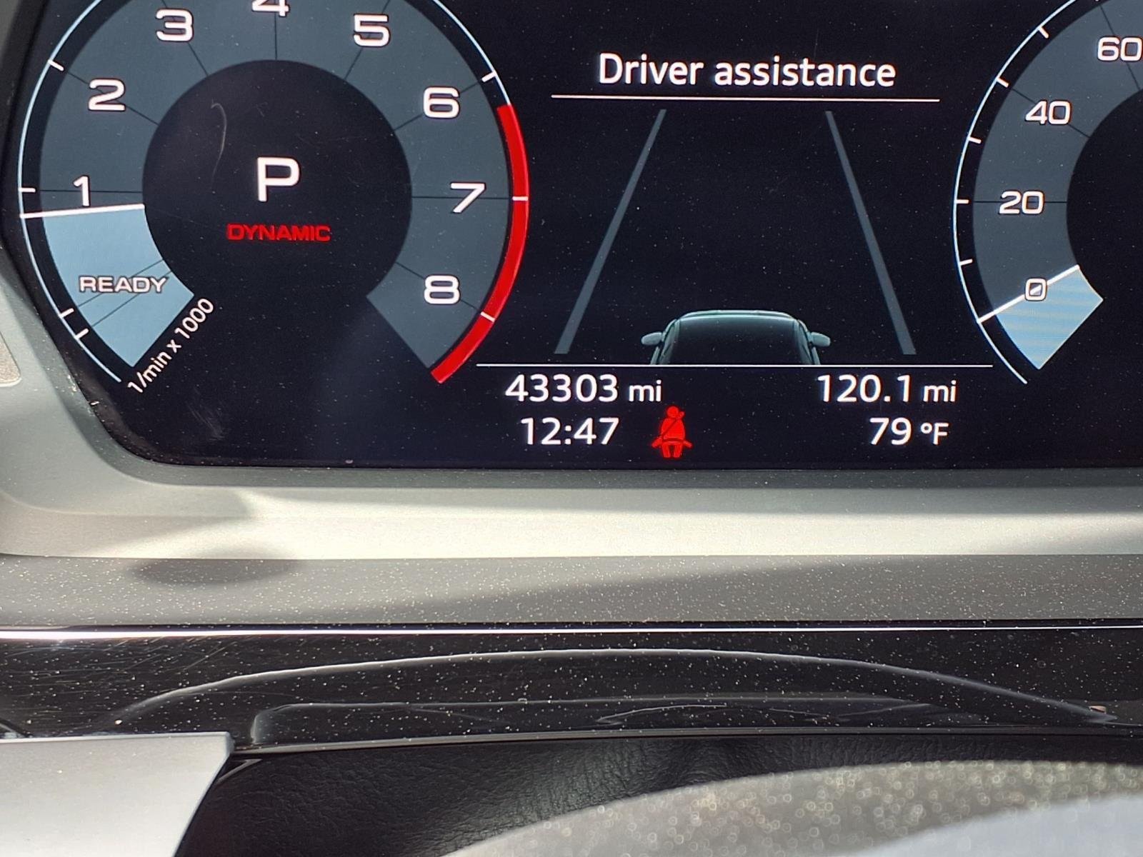 Used 2024 Manhattan Gray Metallic Audi Premium image 30