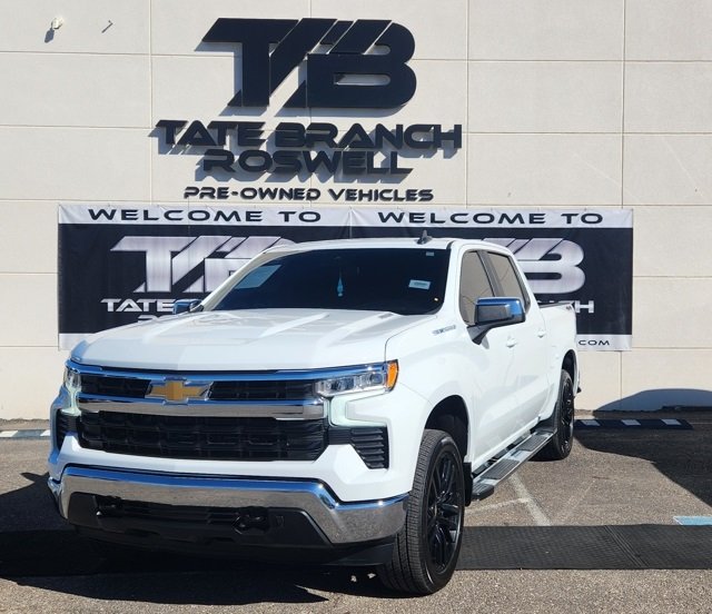 2025 Chevrolet Silverado 1500 LT photo 2