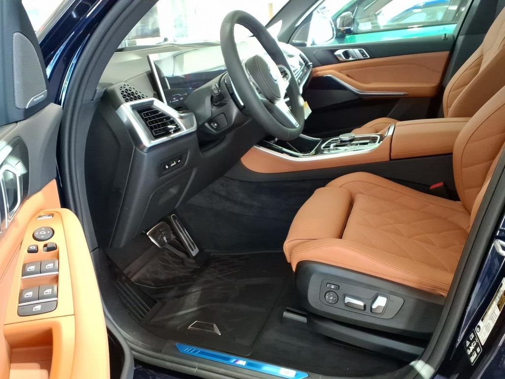 New 2026 Tanzanite Blue II Metallic BMW xDrive40i image 15