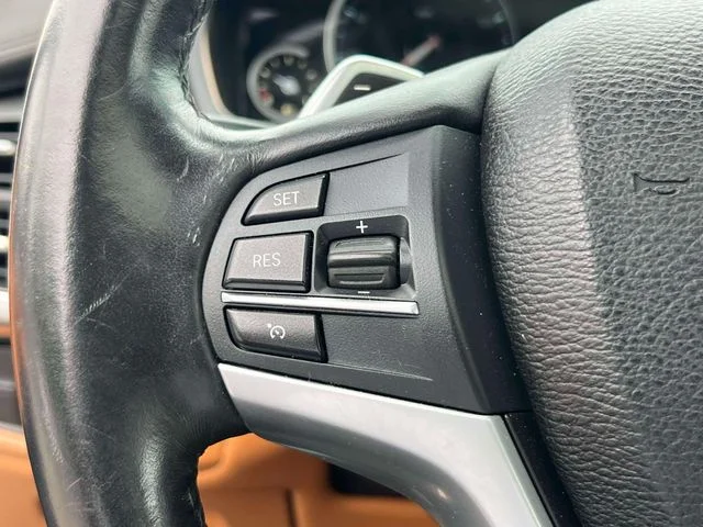 Used 2019 Gray BMW xDrive35i image 28