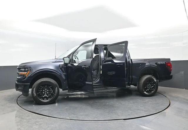 New 2026 Antimatter Blue Metallic Ford XLT image 28