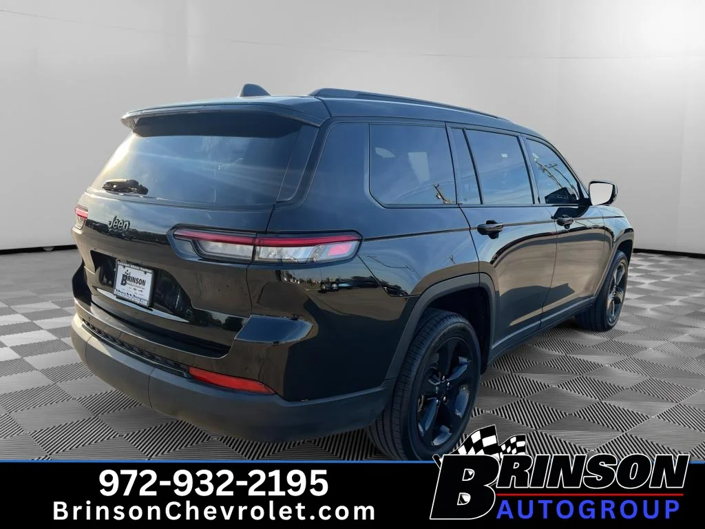 Used 2021 Black Jeep Altitude 4x2 image 7