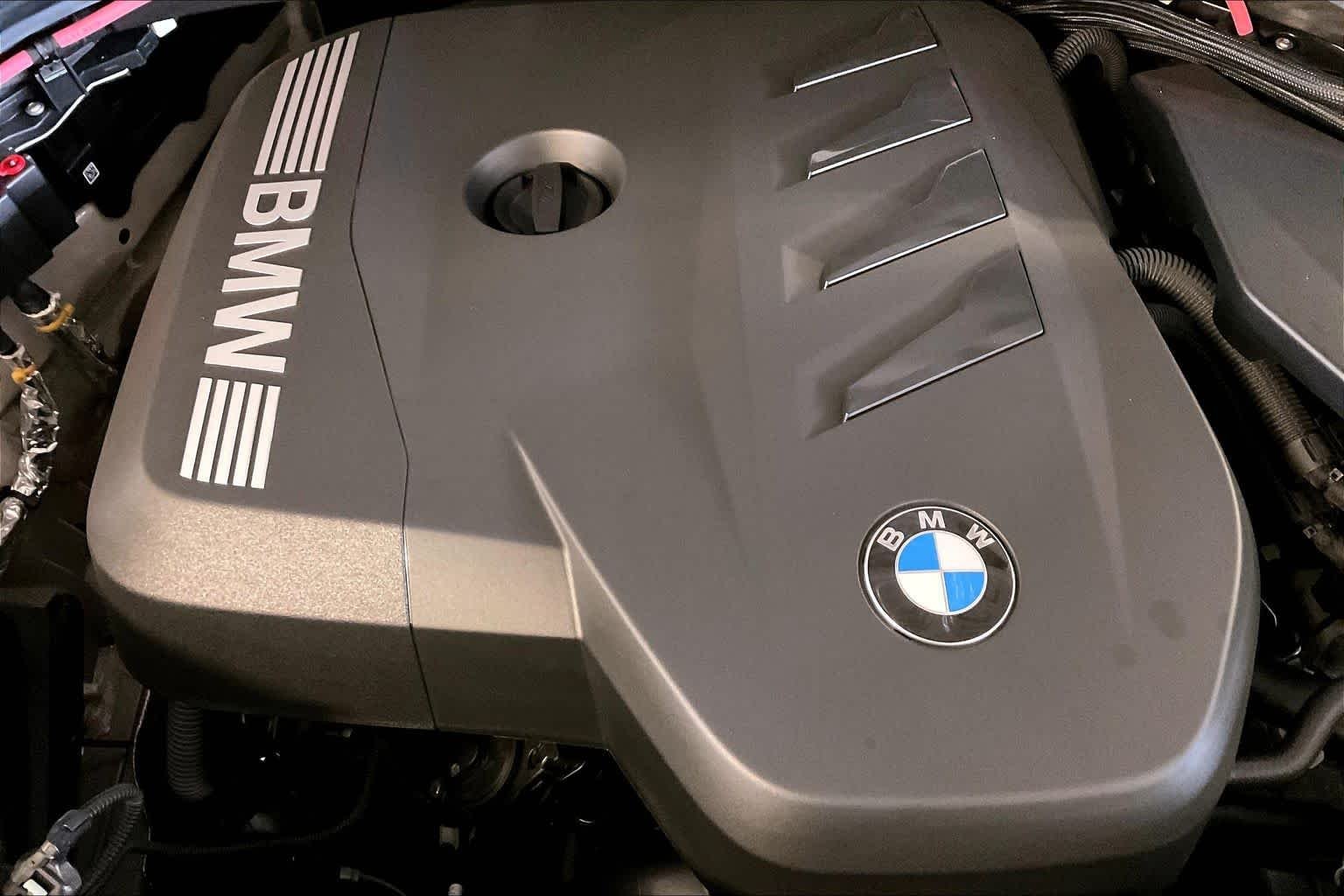 New 2026 Dune Grey Metallic BMW 30 xDrive image 17