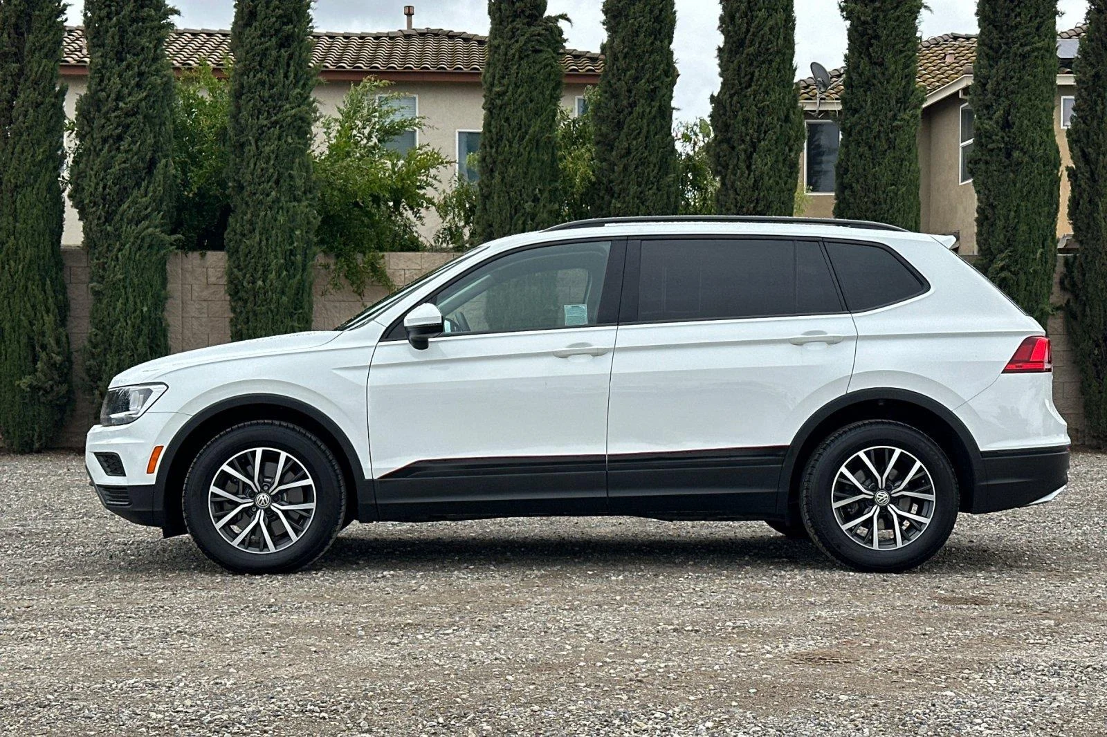 Used 2021 Pure White Volkswagen S image 7