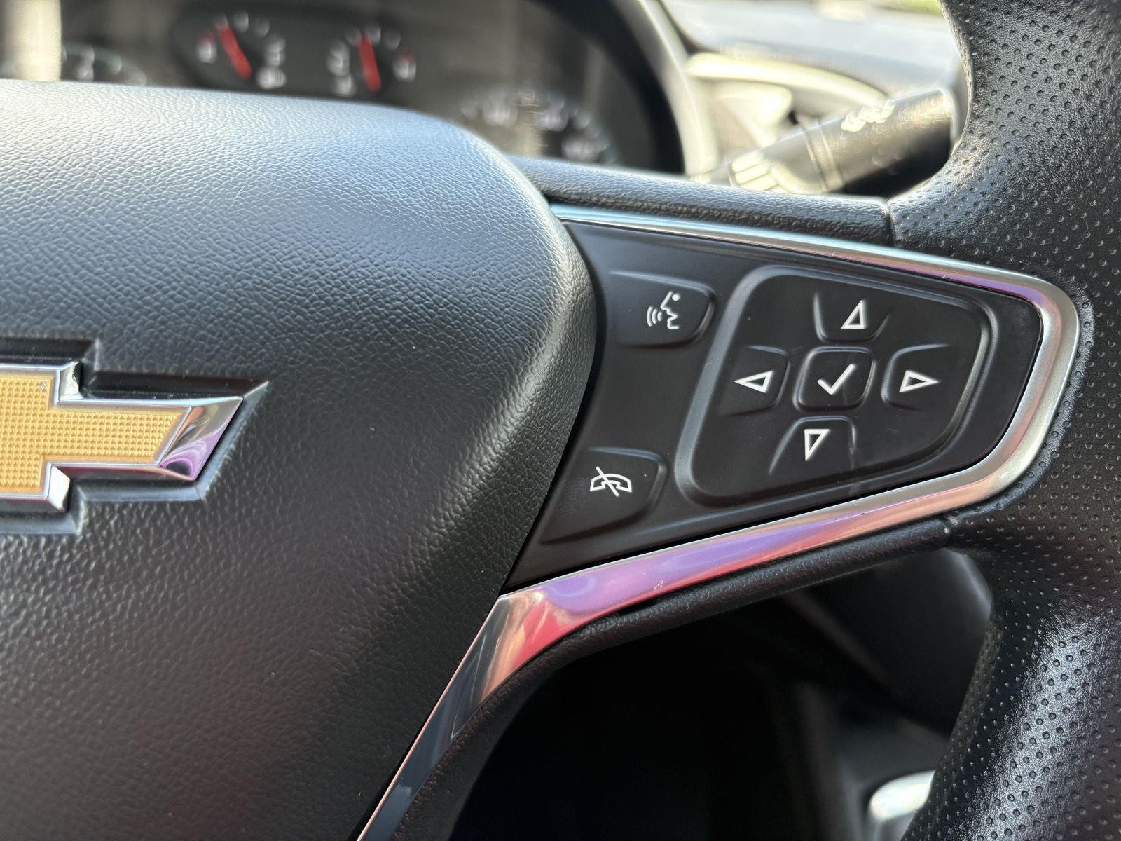 Used 2024 Sterling Gray Metallic Chevrolet LT image 24