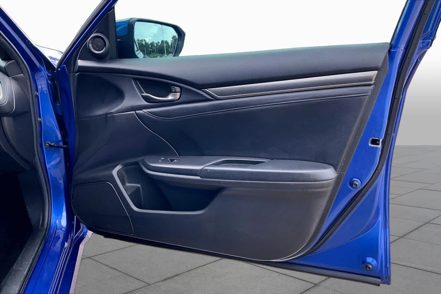 Used 2017 Aegean Blue Metallic Honda EX-L Navi image 22
