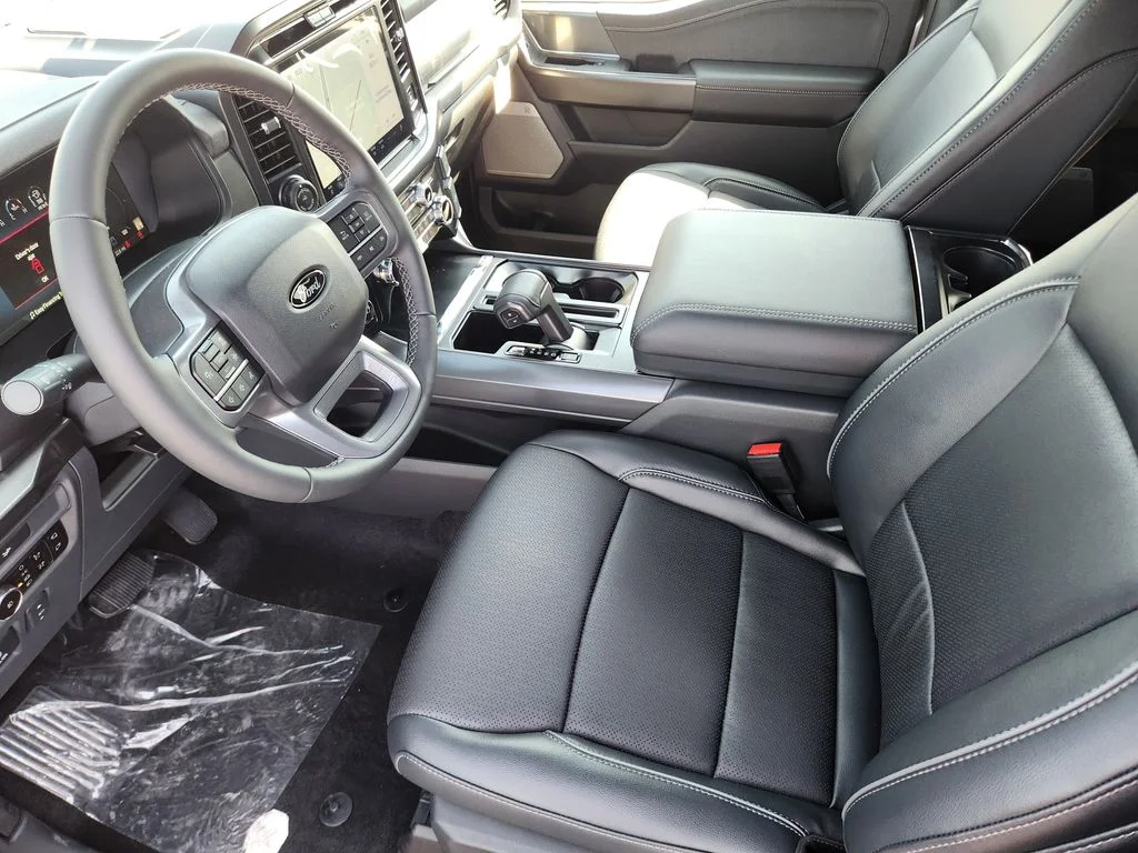 New 2026 Iconic Silver Metallic Ford Lariat® image 13