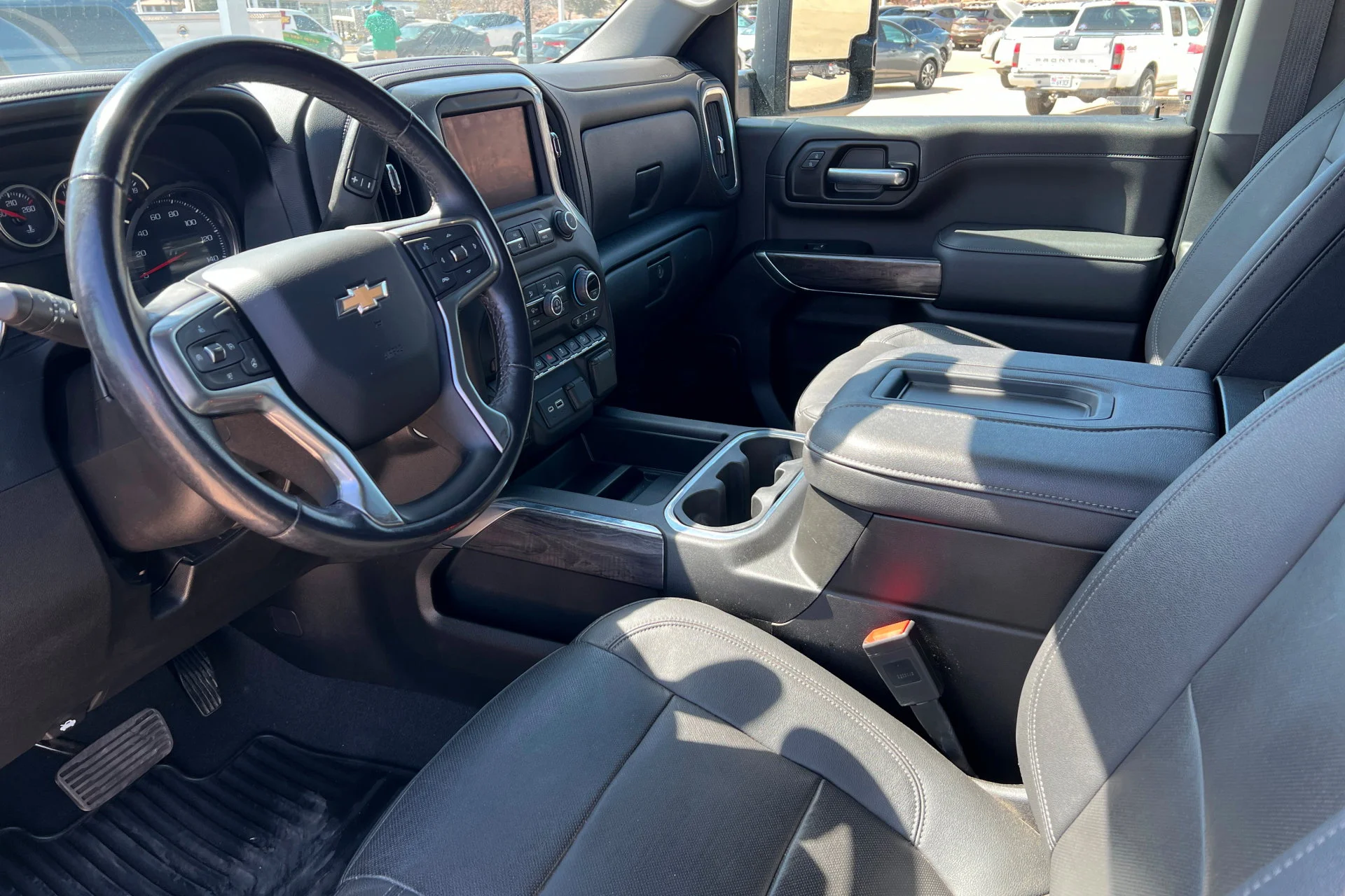 2022 Chevrolet Silverado 3500HD LTZ - Photo 15