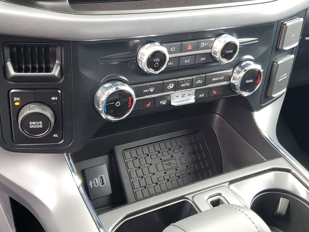 2026 Ford F-150 XLT - Photo 16