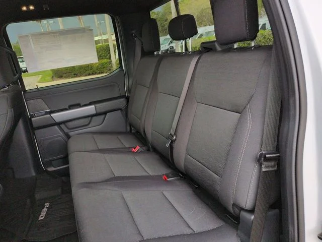 New 2026 Oxford White Ford XLT image 14