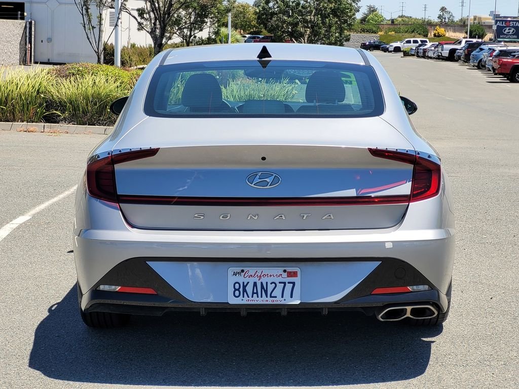 Certified Used 2023 Silver Hyundai SEL image 5