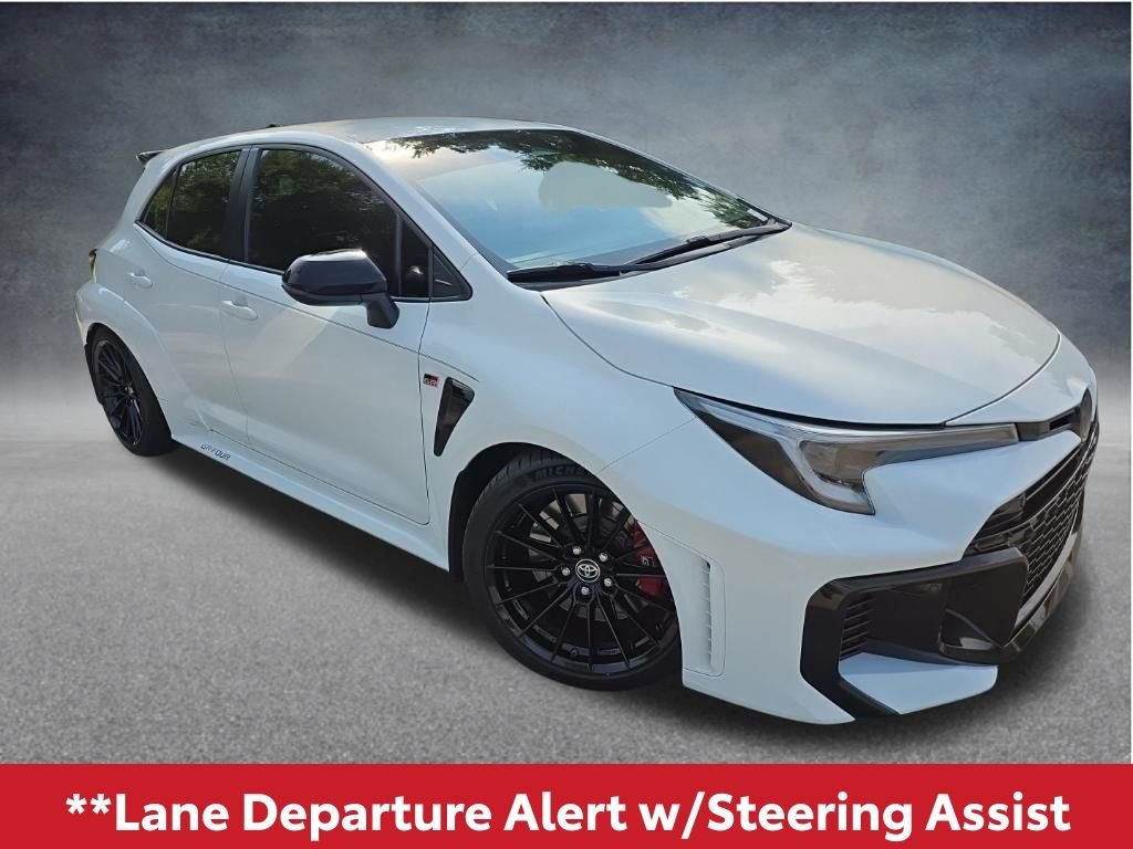 Used 2025 White Toyota Premium image 9