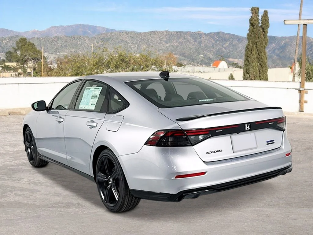 New 2026 Solar Silver Metallic Honda Sport-L image 3