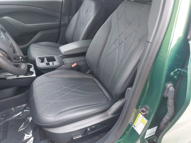 Used 2025 Green Ford Select image 15