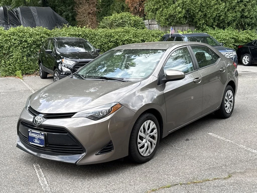 Used 2018 Falcon Gray Metallic Toyota LE image 7
