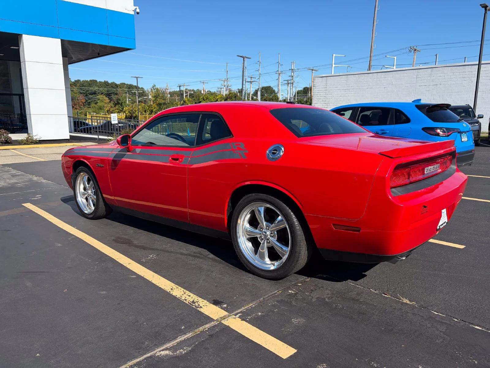 Used 2010 Torred Dodge R/T image 3