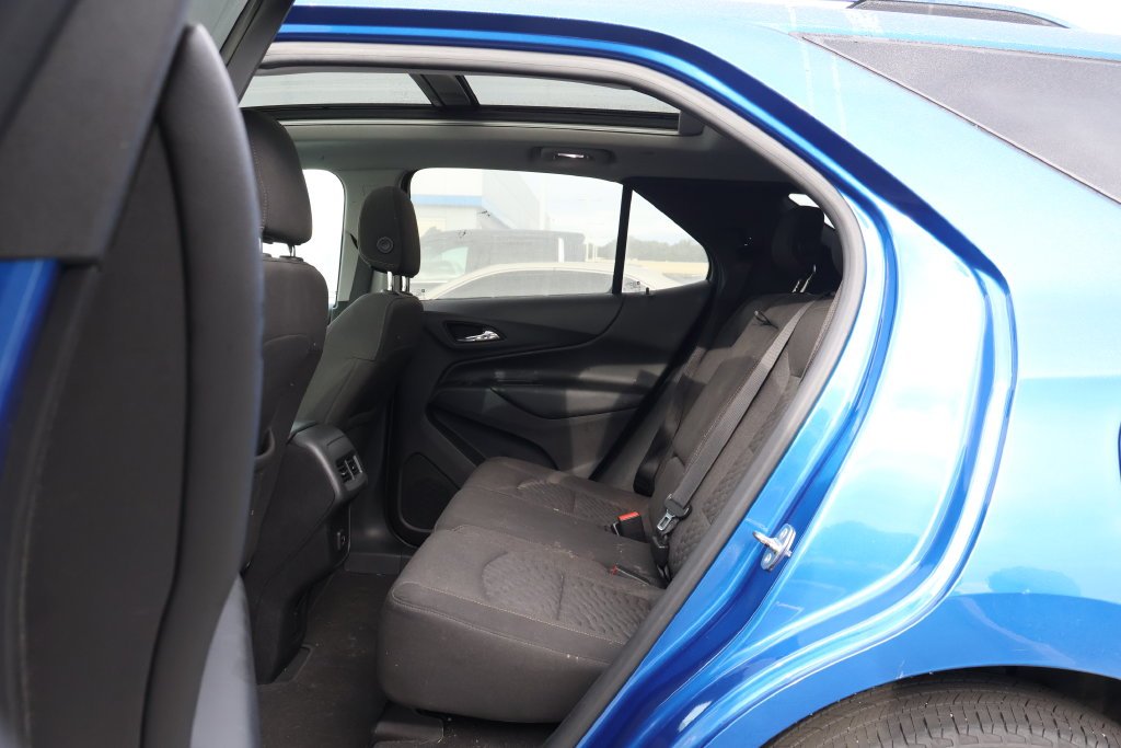 Used 2019 KINETIC BLUE METALLIC Chevrolet LT image 31