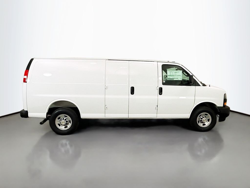 2026 Chevrolet Express Cargo Work Van - Photo 10