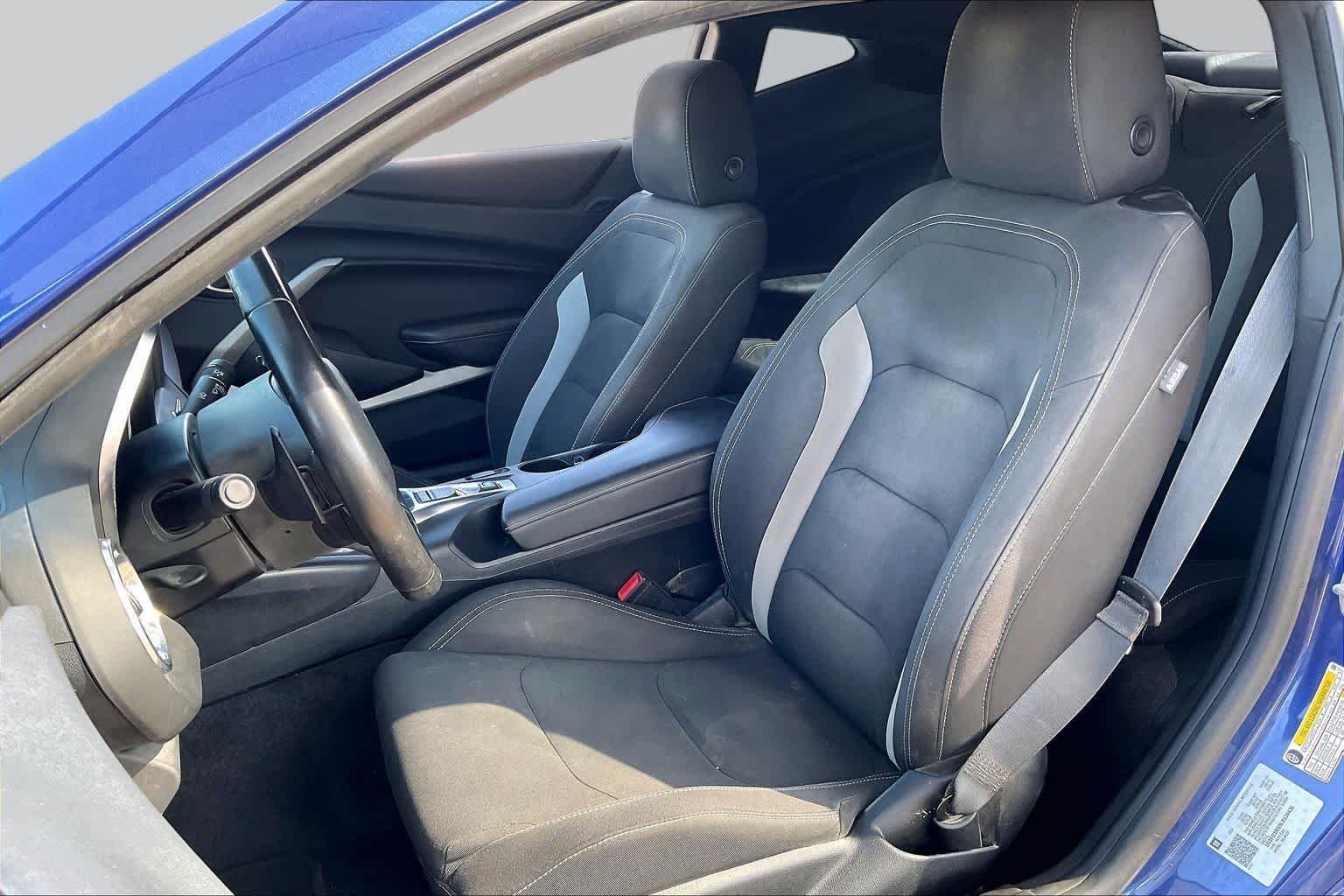 Used 2020 RIVERSIDE BLUE METALLIC Chevrolet 1LT image 8