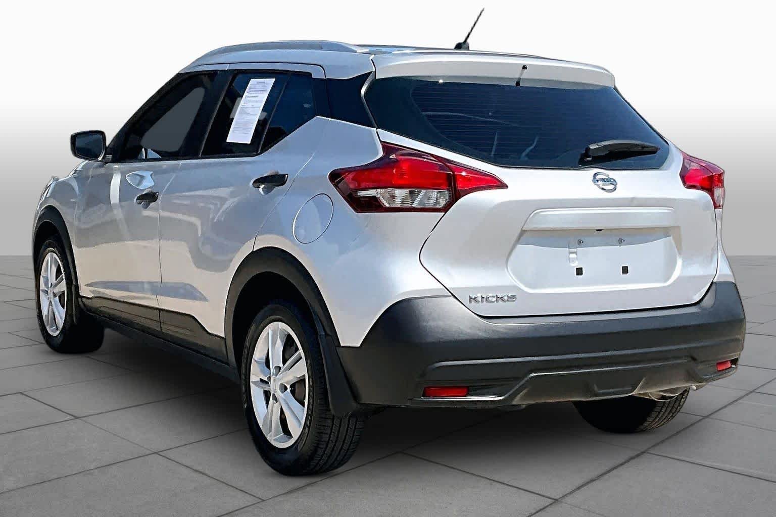 Used 2019 Brilliant Silver Metallic Nissan S image 11