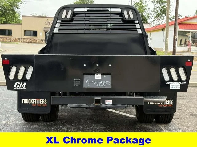 New 2026 Oxford White Ford F-350® XL image 8