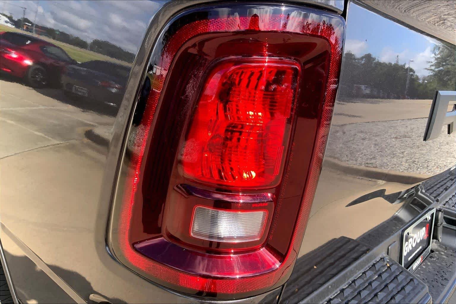 New 2026 Granite Crystal Metallic Clearcoat RAM Black Express image 14