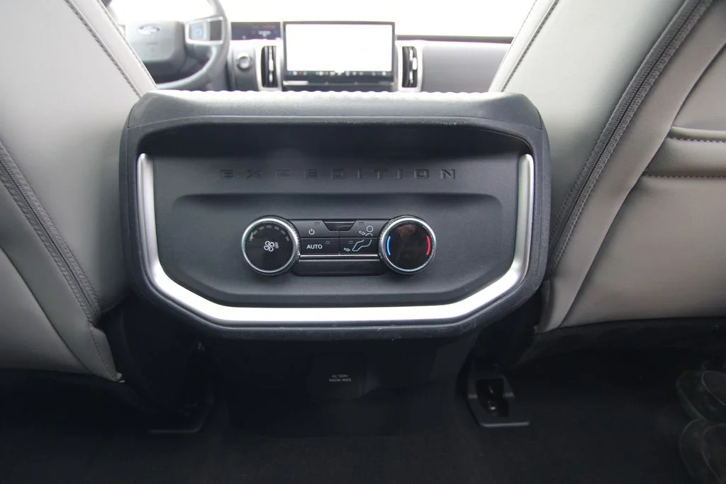 Used 2025 Silver Ford Active image 46
