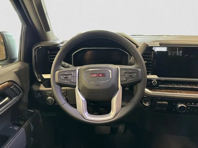 New 2026 Sterling Metallic GMC Elevation image 13