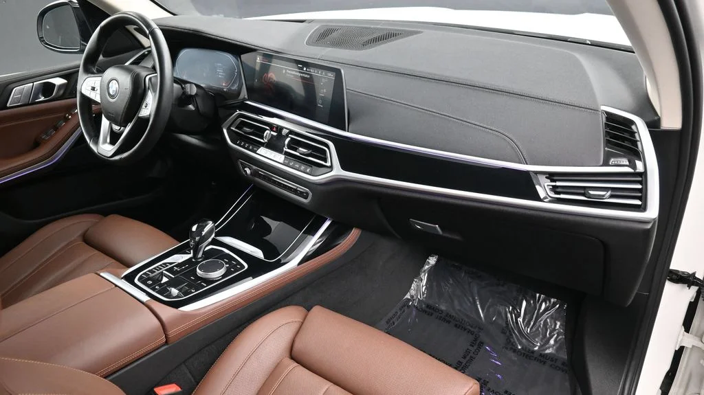 2022 BMW X7 40i - Photo 11