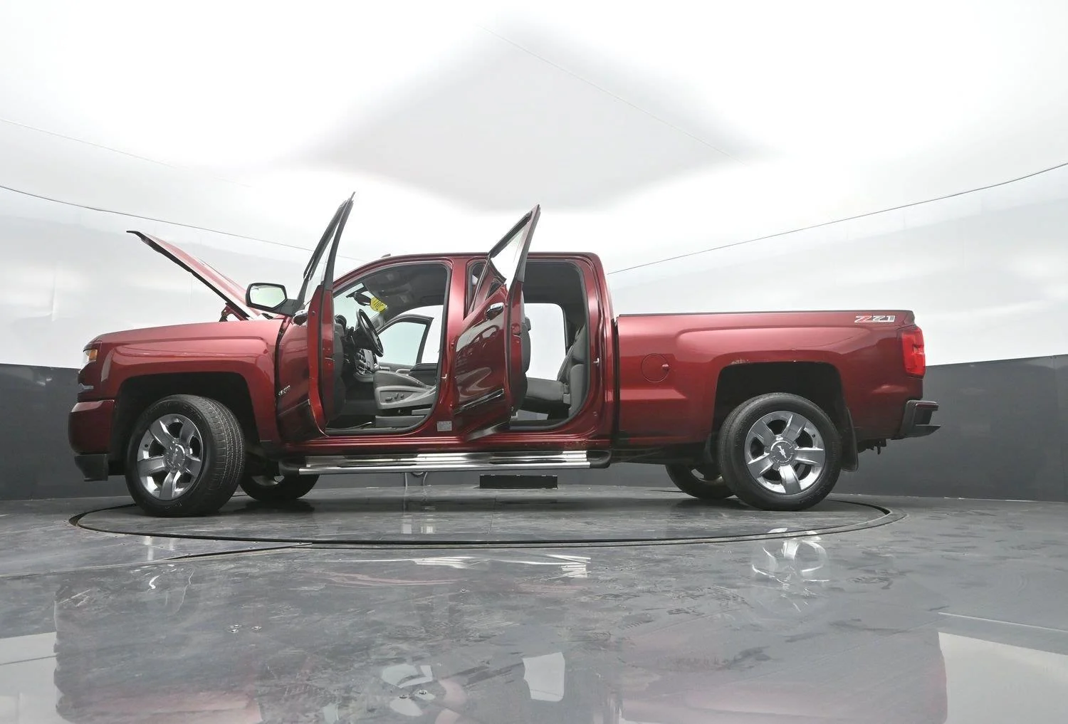 Used 2017 Siren Red Tintcoat Chevrolet LTZ image 52