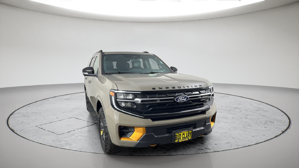 New 2027 Marsh Gray Ford Tremor® image 4