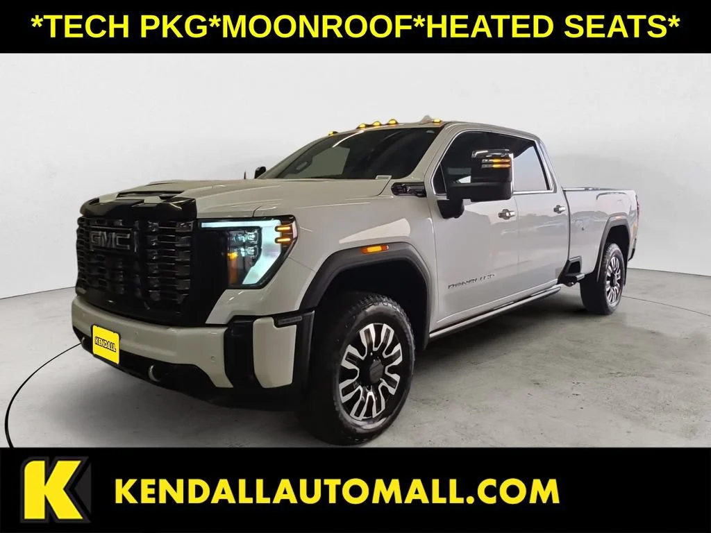 Used 2025 White Frost Tricoat GMC Denali Ultimate image 1