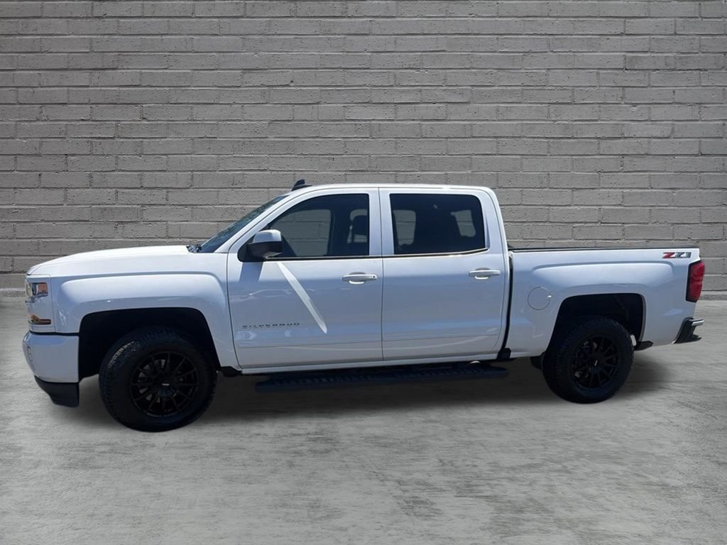 Used 2018 Beige Chevrolet LT image 5