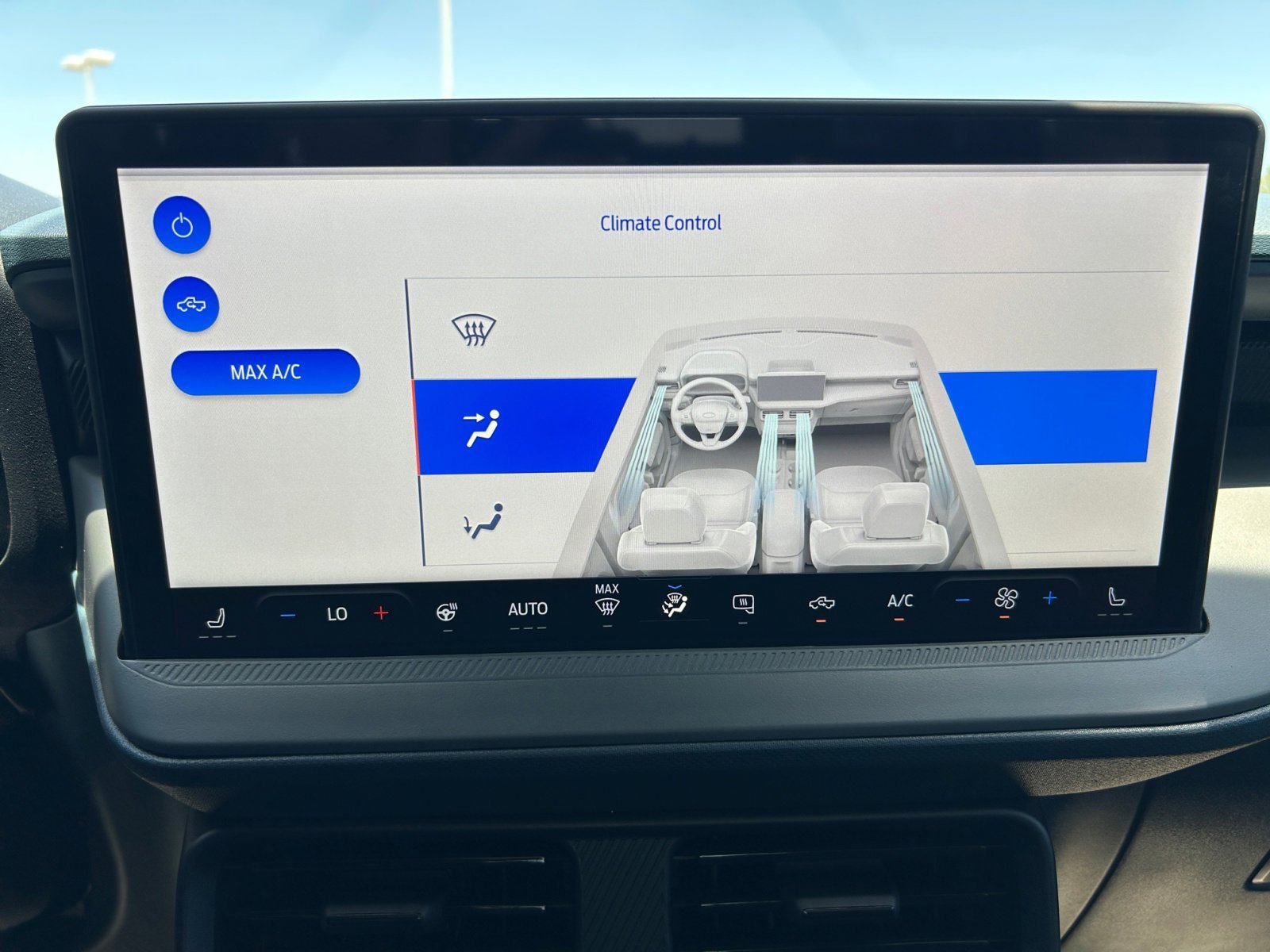 2025 Ford Maverick XLT - Photo 15